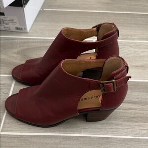 Lucky Brand Burgundy Open-Toe Leather Heels